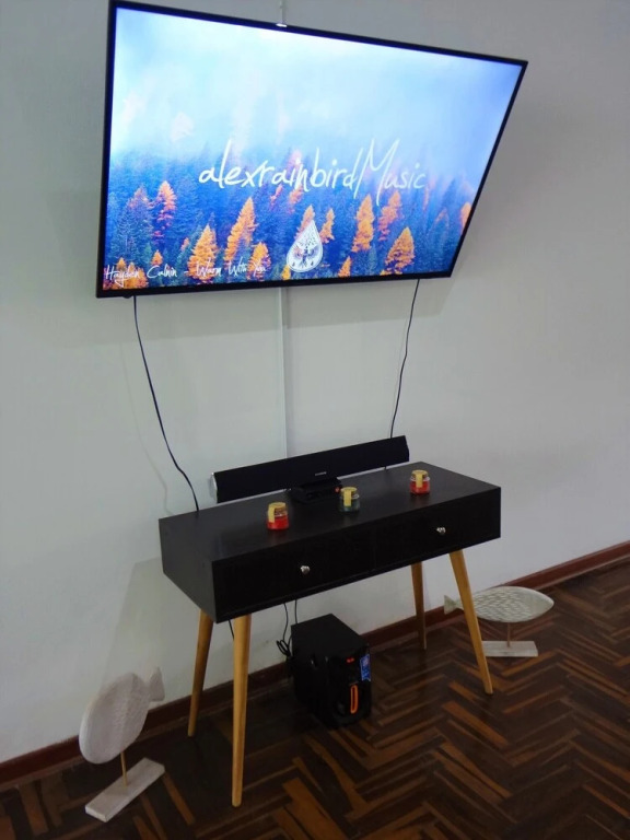 Meetinc House