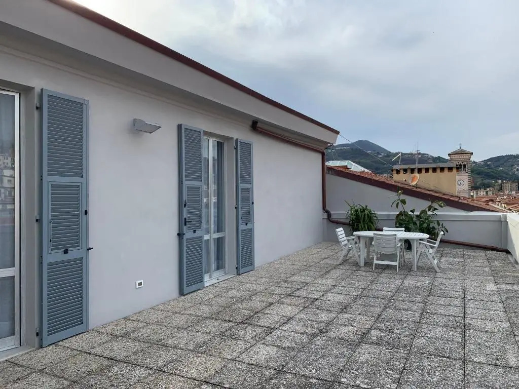 70's LA SPEZIA PENTHOUSE