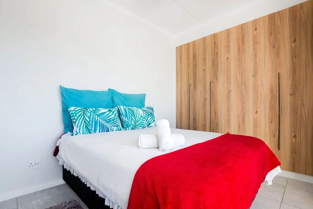 Richwood Modern Condo