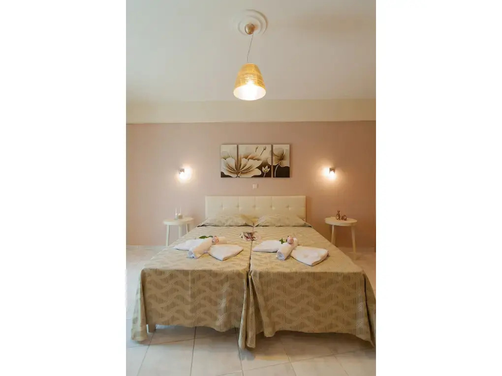Peonia and Ortansia Villas - Few Steps from the beach