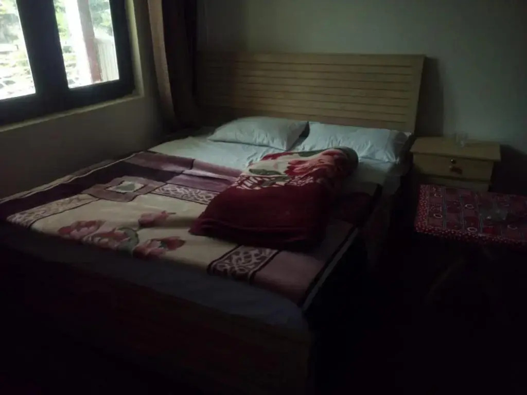Abbott Hills Guest House