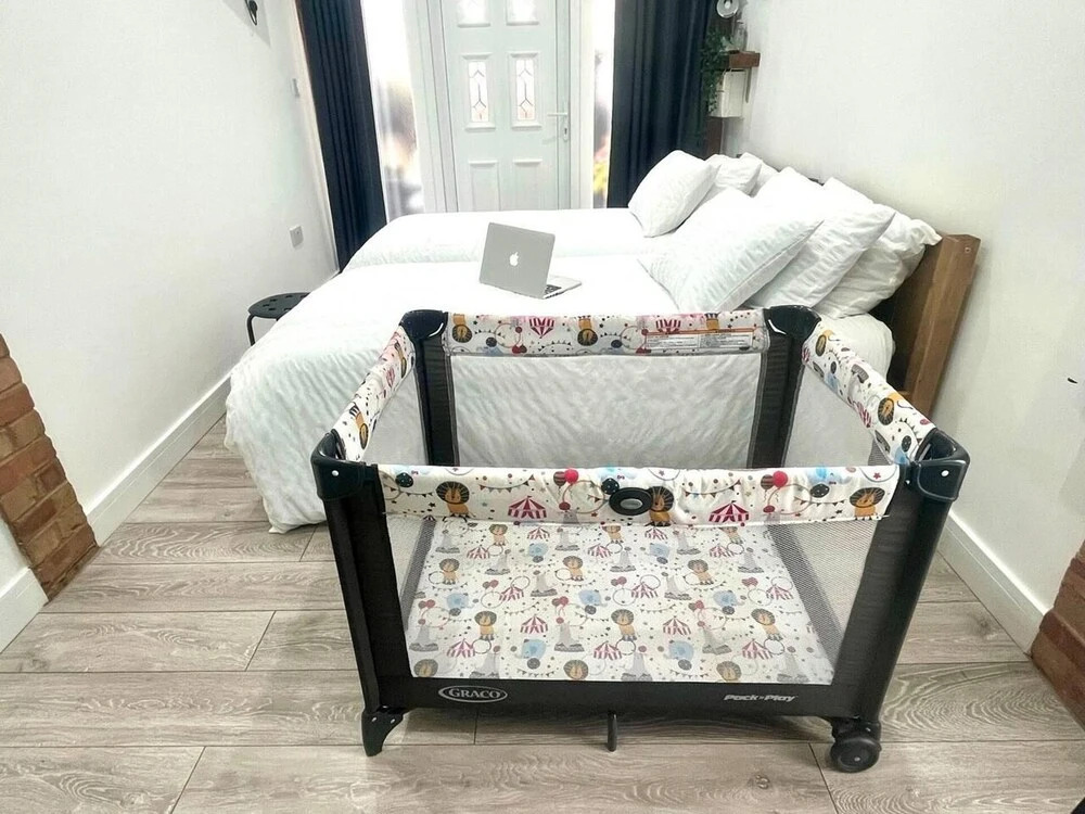 Nice And Cosy Large Studio Near Luton Airport!