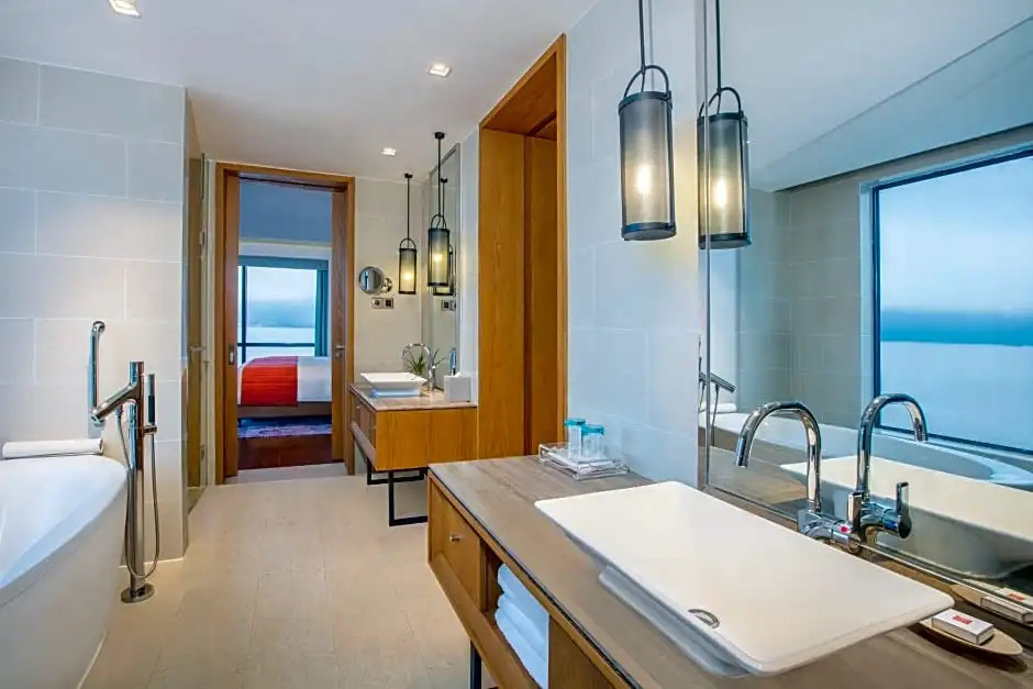 Crowne Plaza Huangshan Taiping Lake