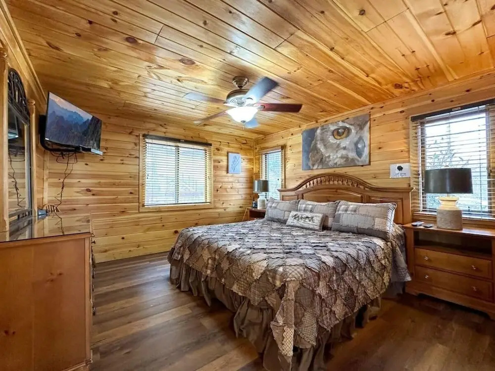 Smoky Mountain High 8 Bedroom Chalet by RedAwning