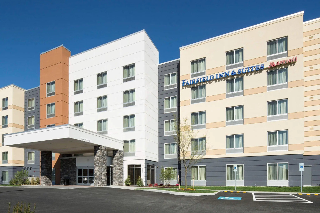Fairfield Inn & Suites by Marriott Hershey Chocolate Avenue
