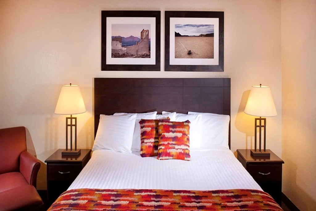 Stovepipe Wells Village