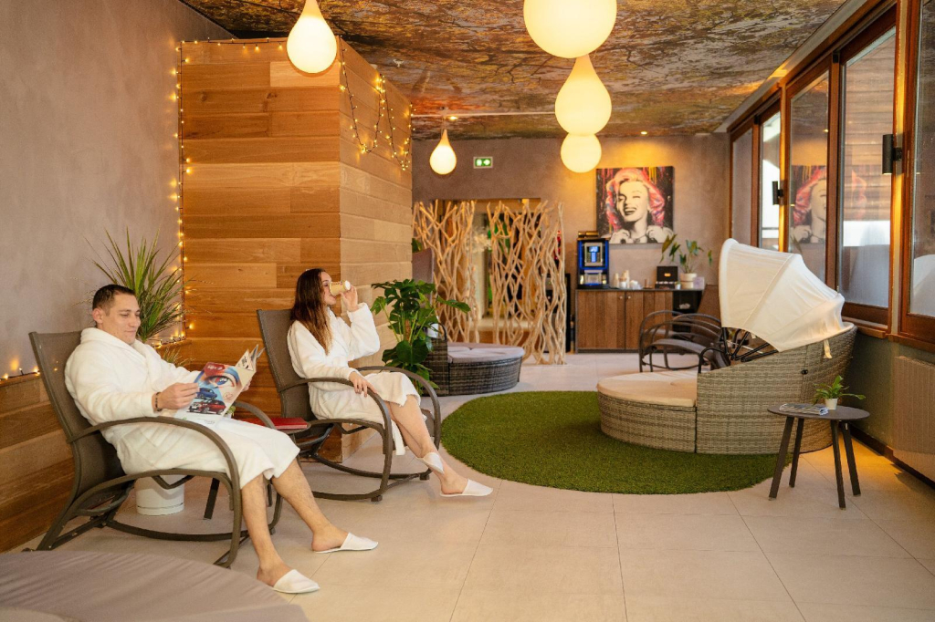 Best Western Hotel De La Foret D`Orient