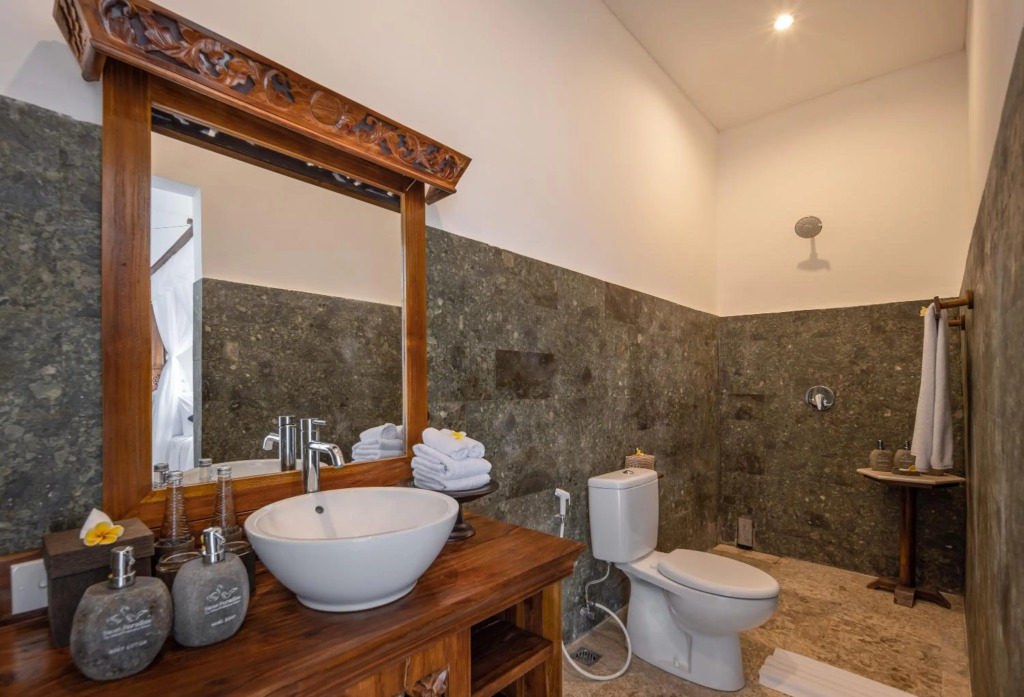 Swan Paradise A Pramana Experience