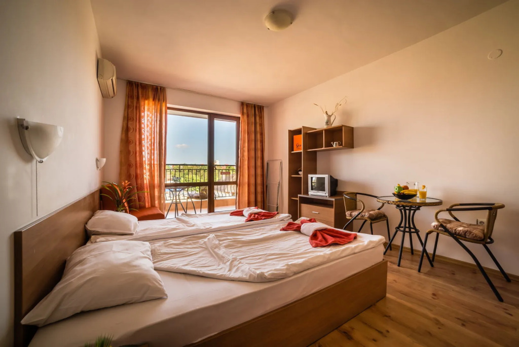 Step Hotel