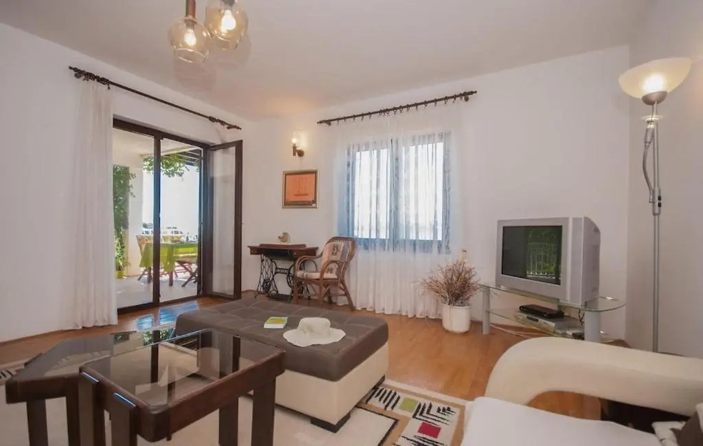 Apartment Sunny