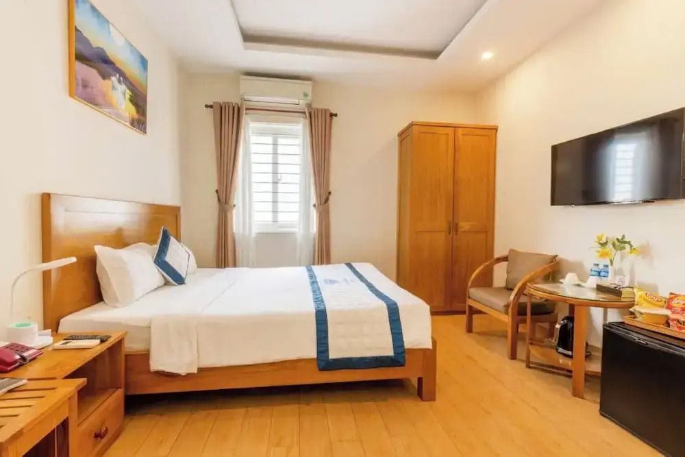 Blue Diamond Airport Hotel