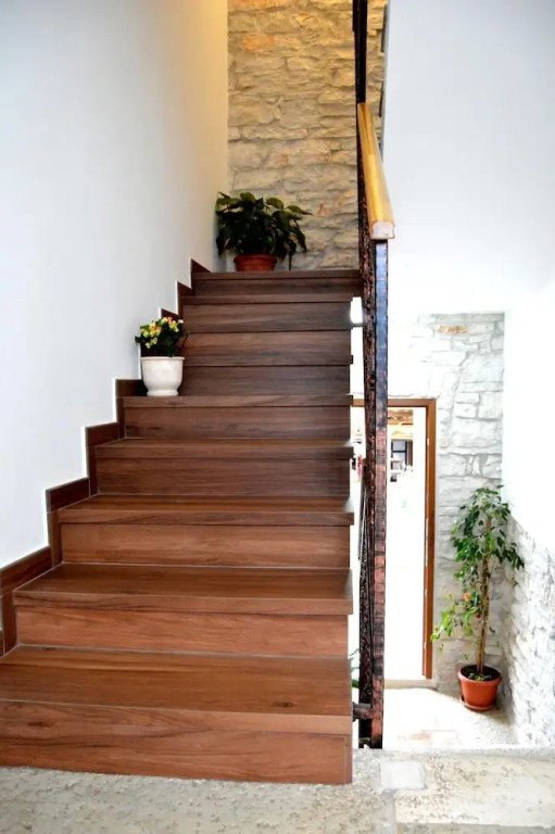 Bale Luxury House
