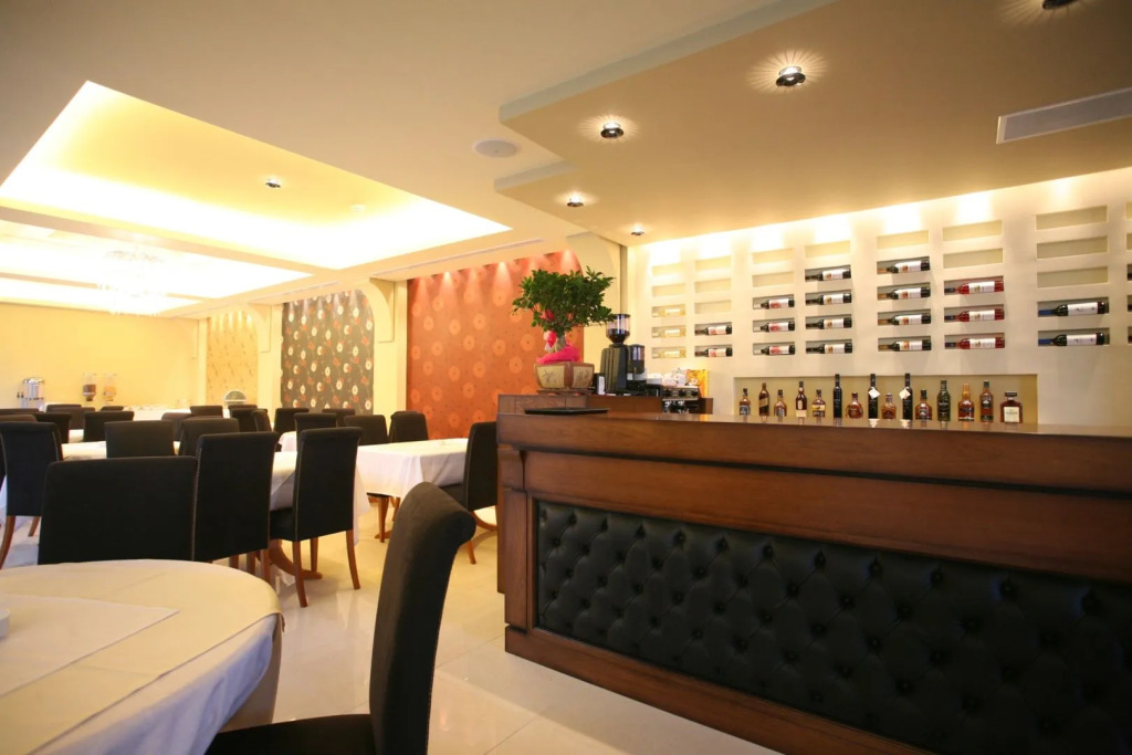 Hotel Tesoro