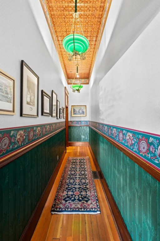The Peerless Hotel