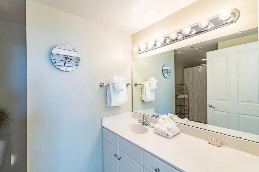 Shores Of Panama 318 - Nice 2bd, Sleeps 8! Great View! Reserved 3rd Floor Parking Space! 2 Bedroom Condo by RedAwning