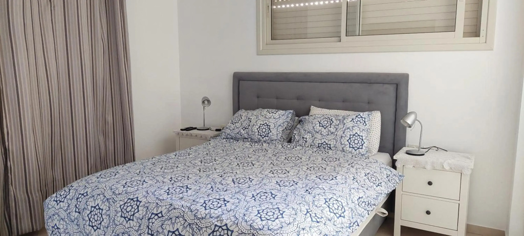 Best location near Leonardo Hotel sea view