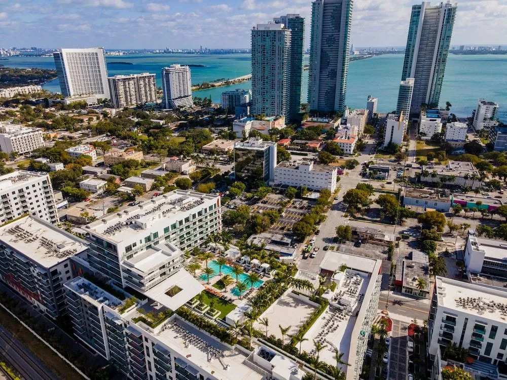WhyHotel Midtown Miami