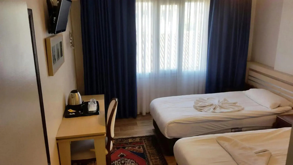 Urkmez Hotel