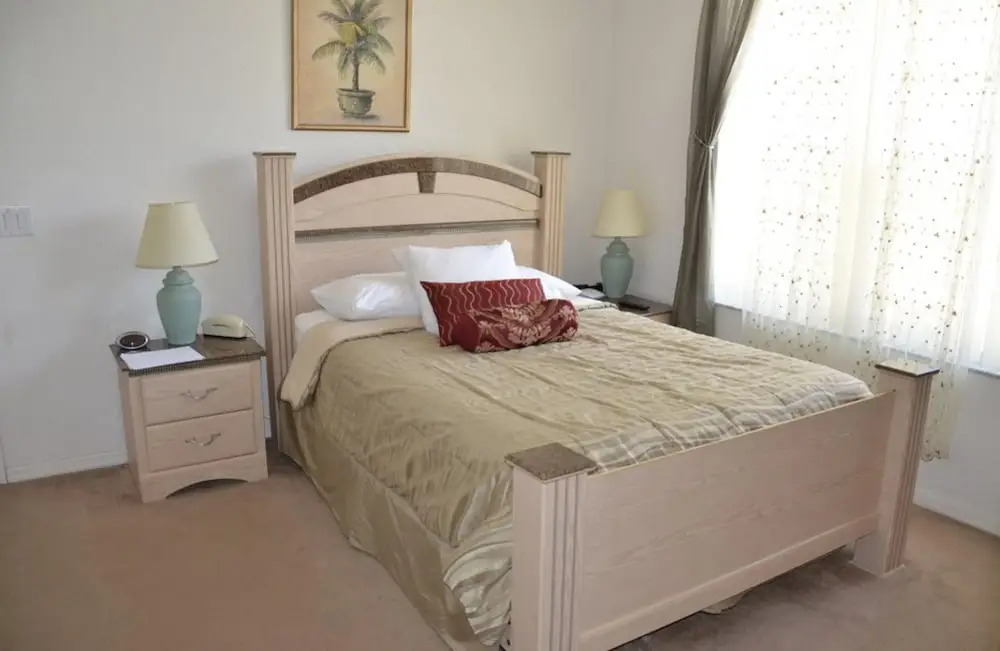 1111 North Hampton at Highlands Reserve