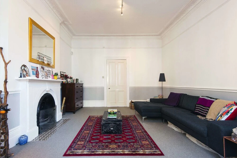 Bright Marloes Road Abode - CNRO
