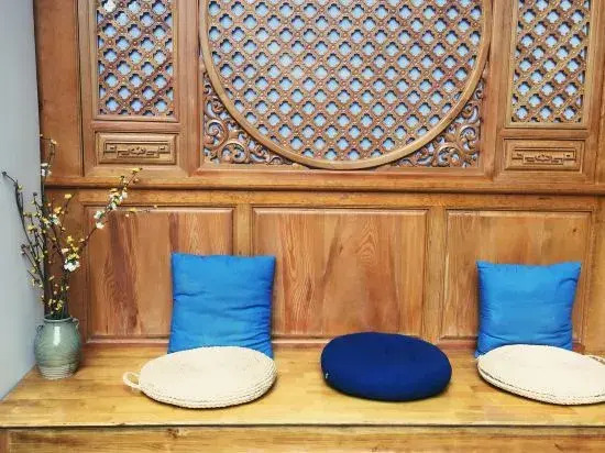 Jianchuan Zhizuxuan Inn