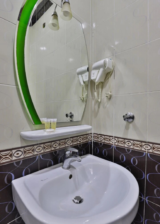 OYO 272 Luluat Yanbu