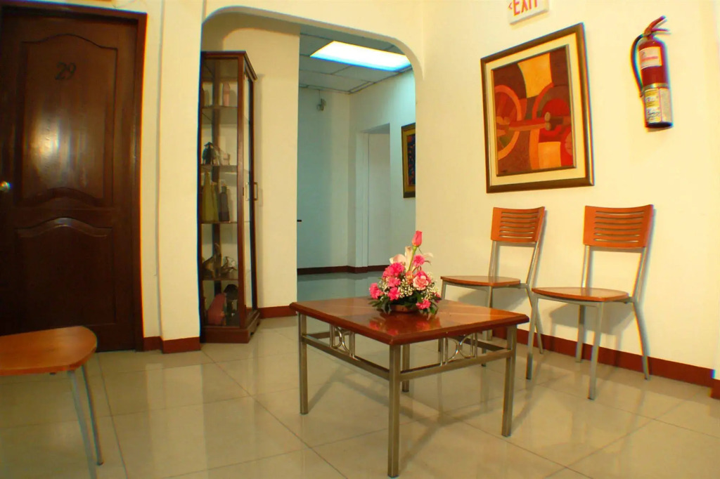 Hotel de Alborada - Cerca Del Aeropuerto