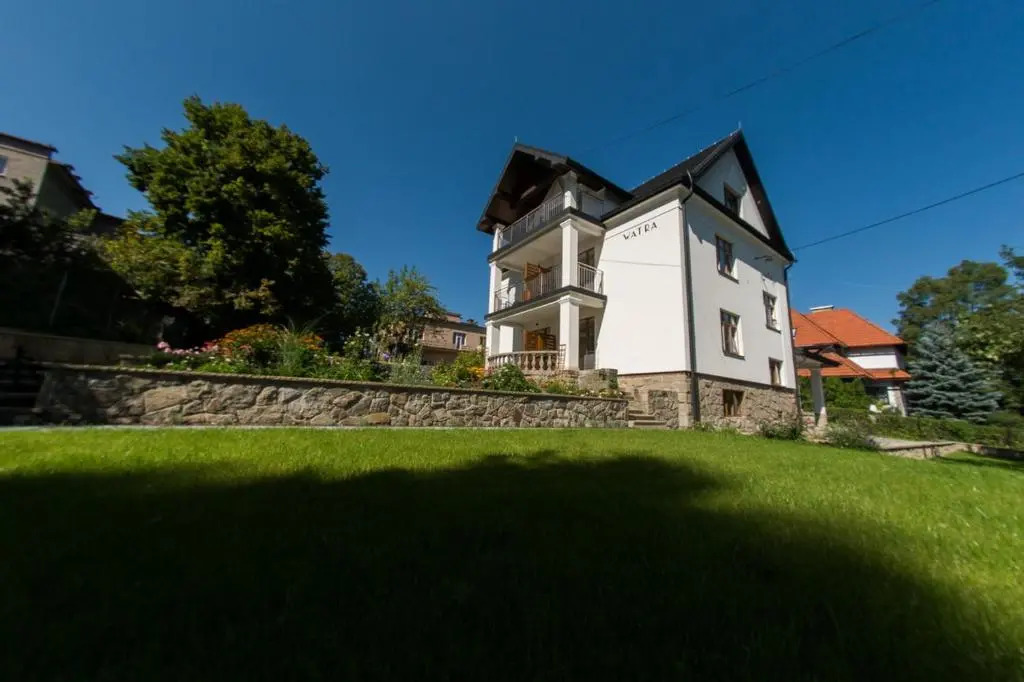 Apartamenty Watra