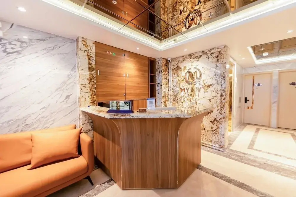 My My Hotel 2