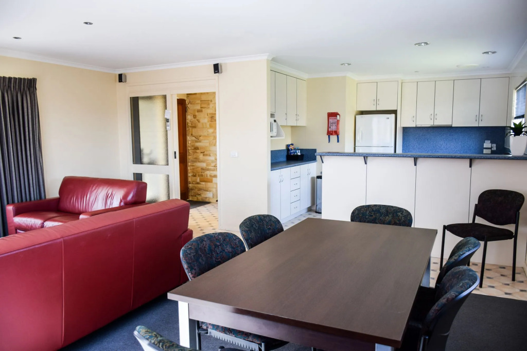 Beachway Motel