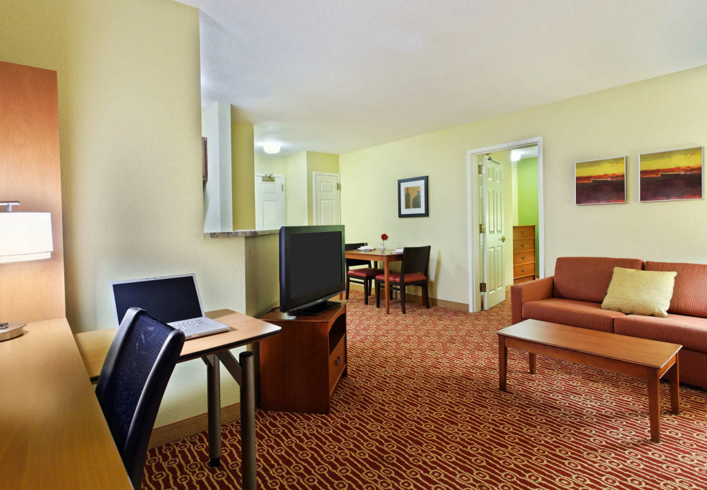 TownePlace Suites by Marriott Savannah Midtown