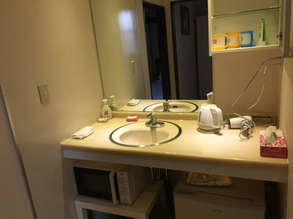 Naniwa Guest House