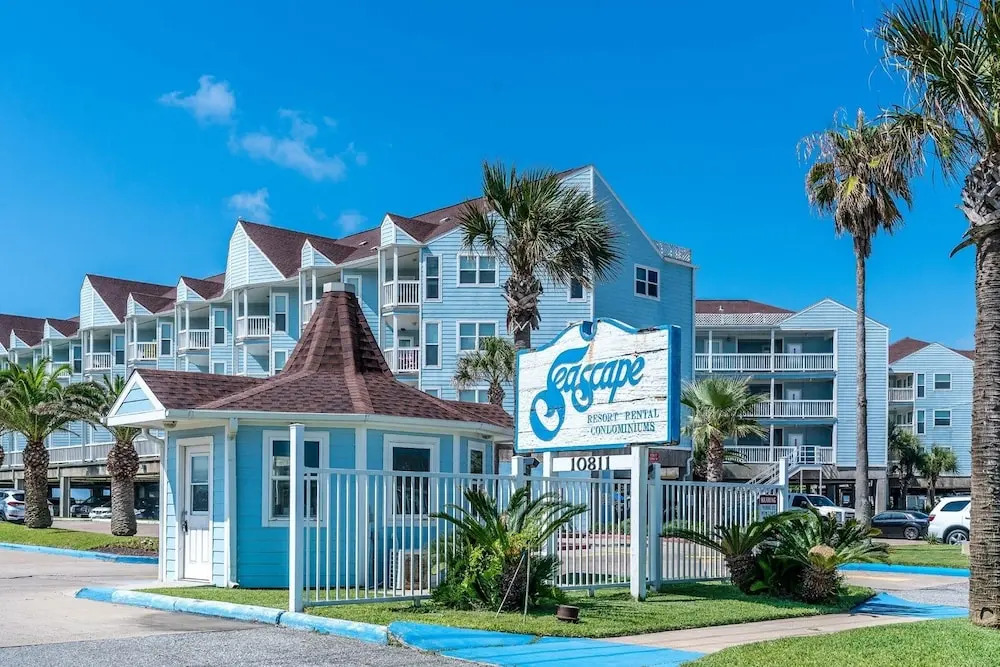 Beach Side 2 Bedroom Condo