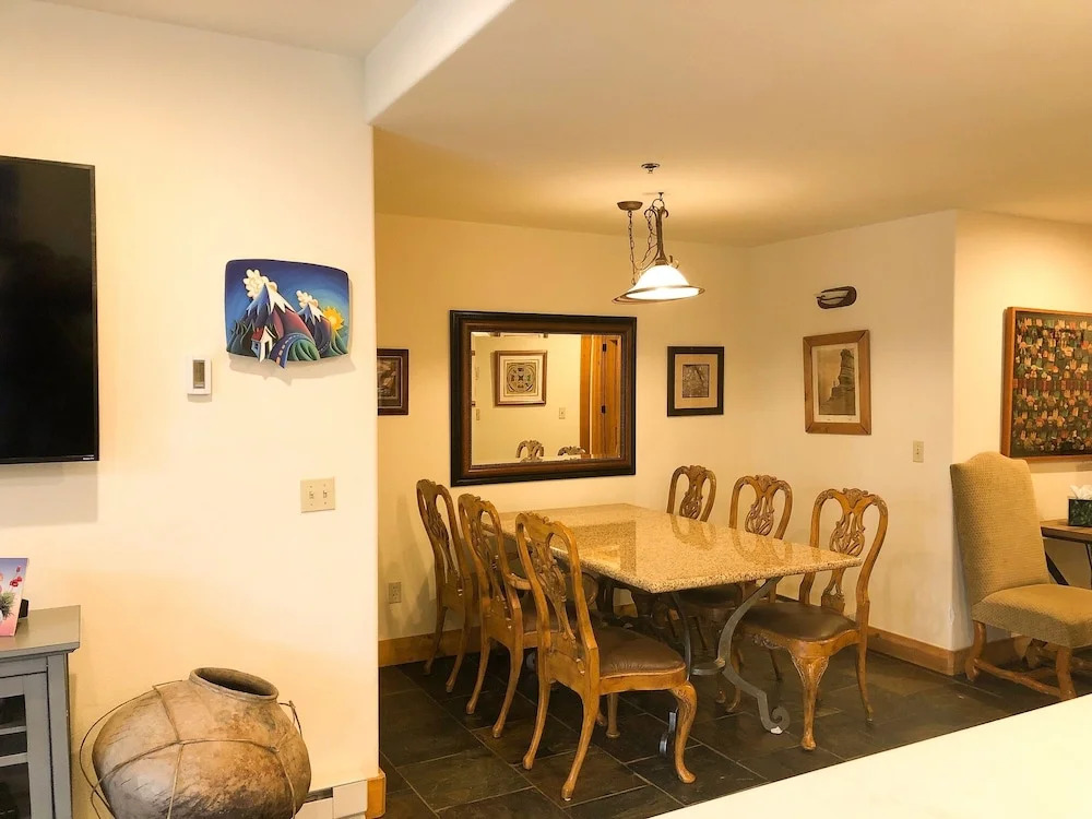 Bear Creek Lodge 209 3 Bedroom Condo by Alpine Lodging Telluride