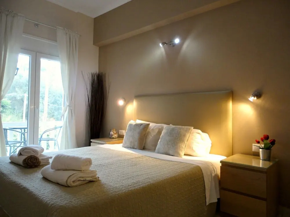 Galini Beach Studios and Penthouse