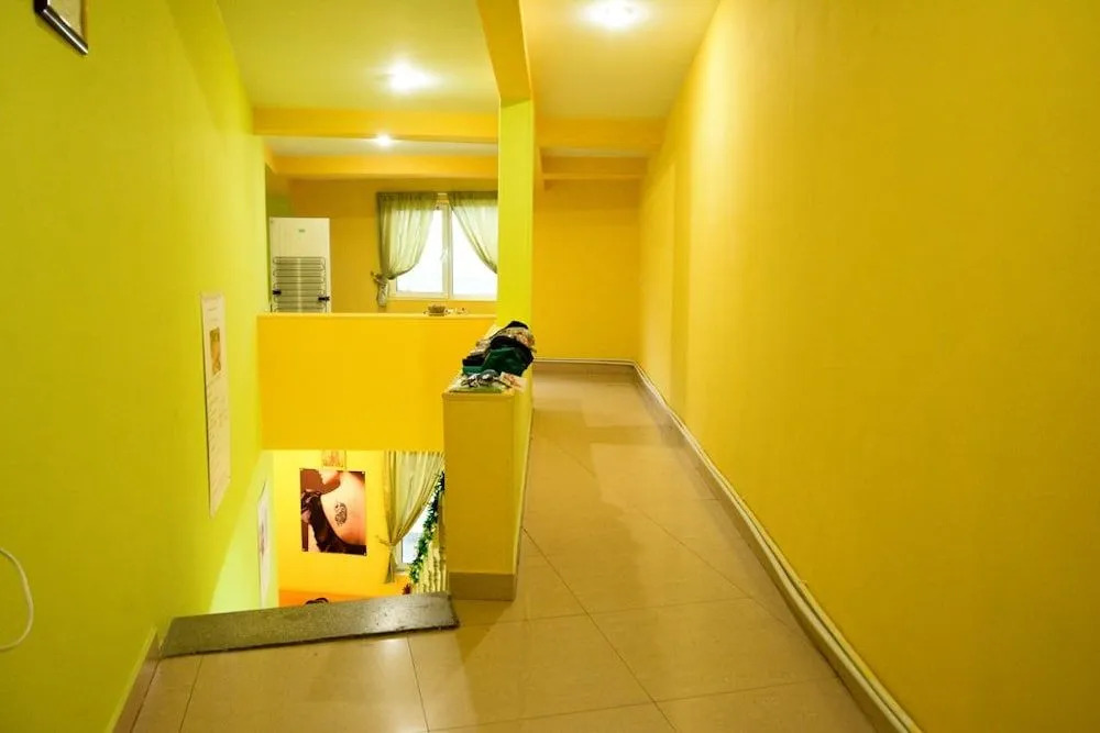 Mirage Guest House