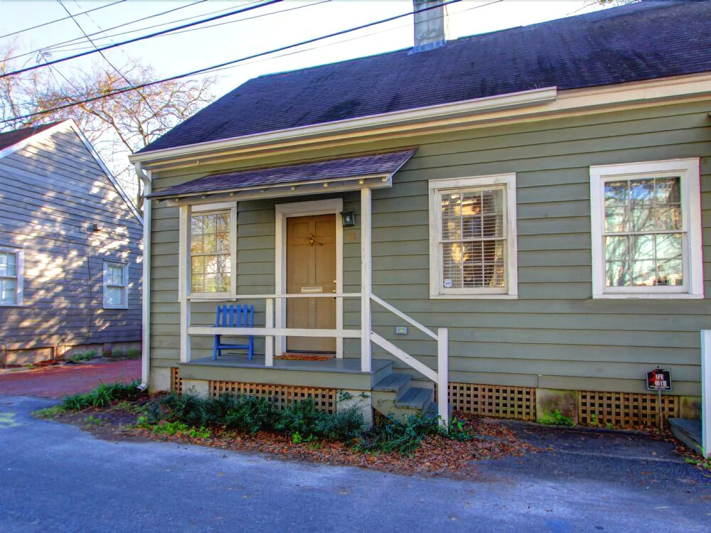 Coslick Cottage
