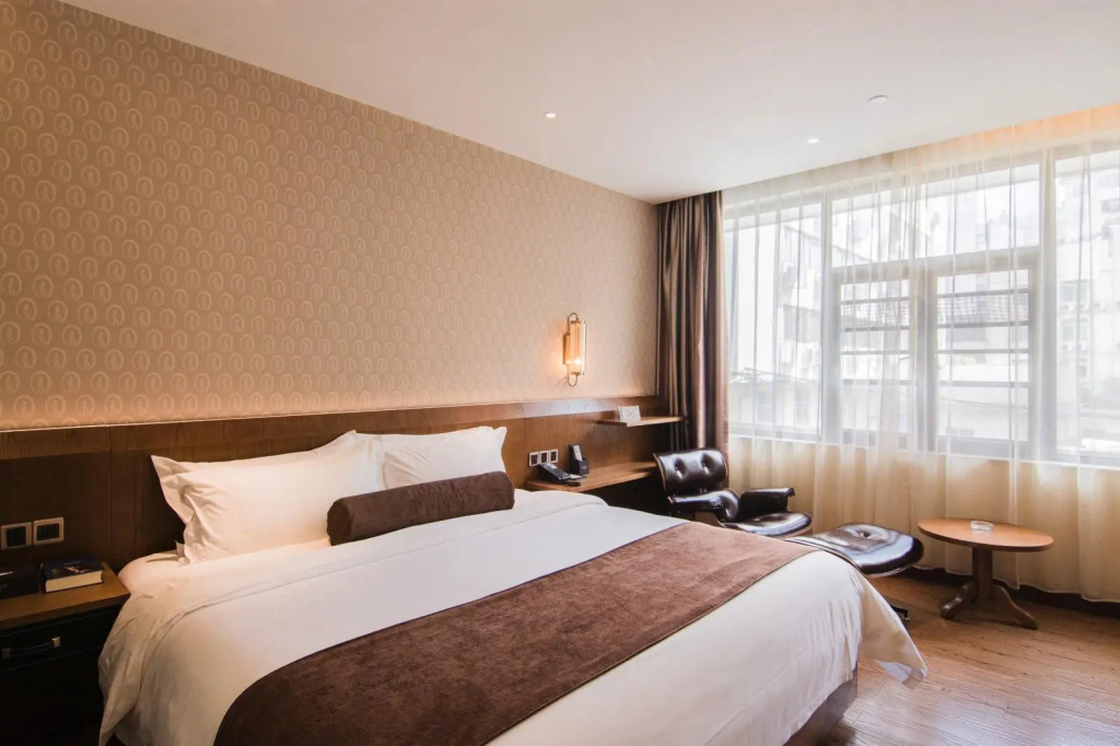 ELITE James Joyce Coffetel Hotel Guangzhou Railway Station Sanyuanli Metro Station Branch