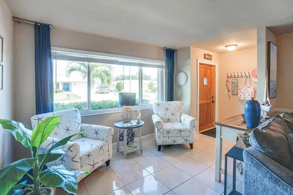 Dock Your Boat: Waterfront Cape Coral Home w/ Pool