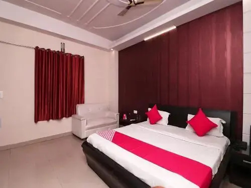 Hotel Days Inn by OYO