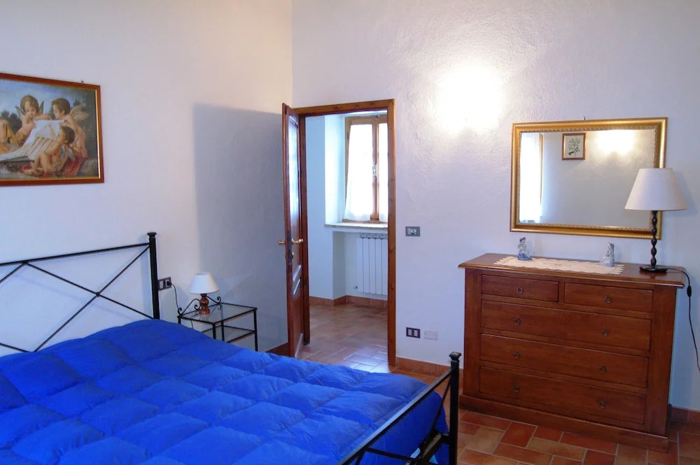 Two-room Apartment in the Middle of Tuscany