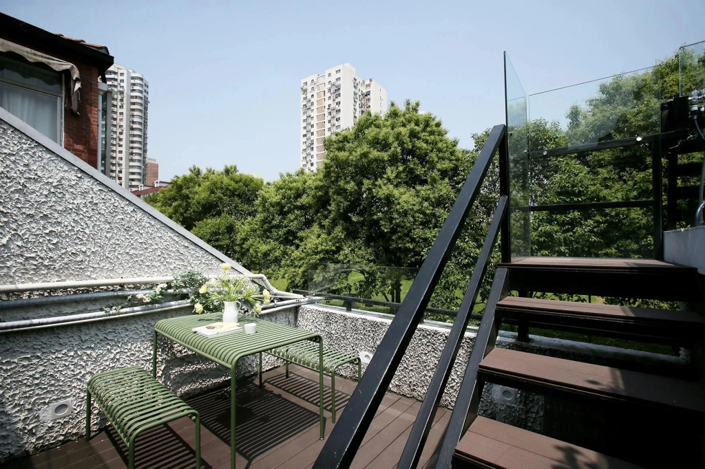 Бутик-отель Shanghai Downtown Hills