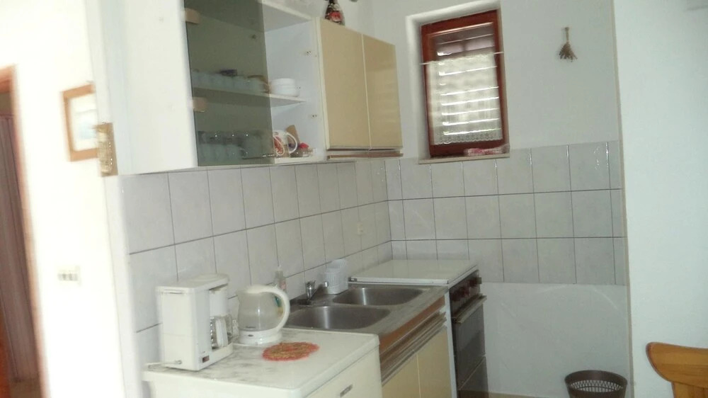 Apartment With 2 Bedrooms in Orebic, With Enclosed Garden and Wifi - 2