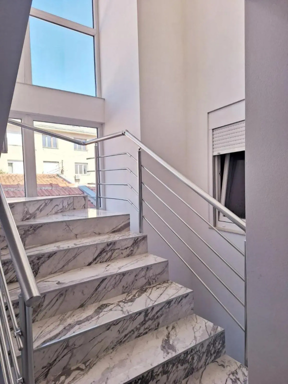 Apartman Square