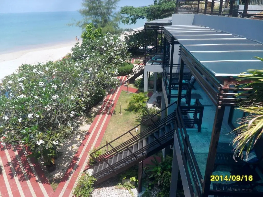 Maya Koh Lanta Resort
