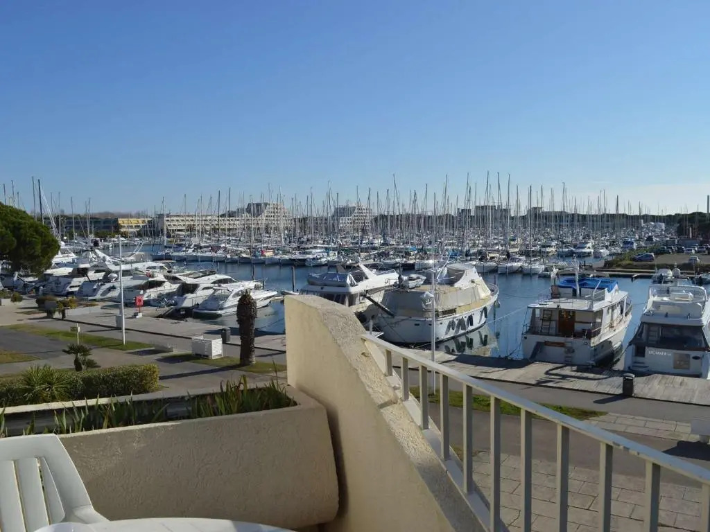 Appartement Port Camargue, 1 pièce, 2 personnes - FR-1-250-26