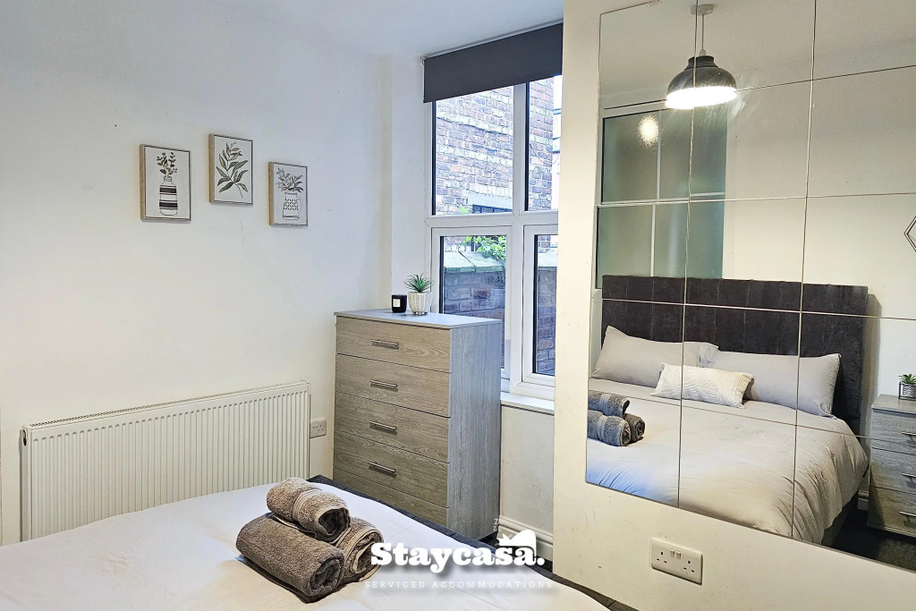 Charming 6-bed Near Alexandra Park - Free Parking