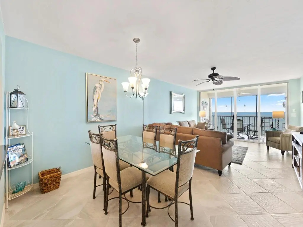 Sun Caper 808, 2 Bedrooms, Sleeps 4, Gulf Front, Heated Pool, Elevator