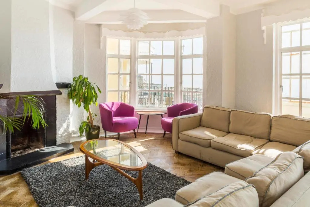 Pier Court Apartments Brighton