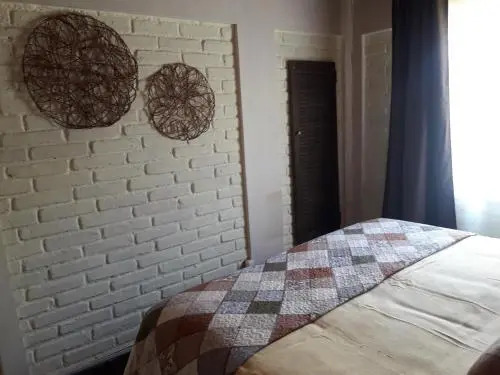 Hostal Arce Marrón